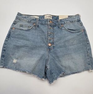 Universal Thread  Vintage Midi  Light Blue Jean Shorts. Size 8.